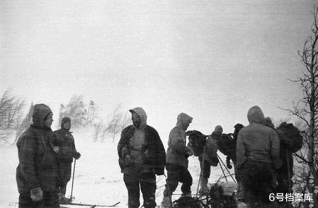[]人类登山史上最神秘事件：“迪亚特洛夫事件”中的登山队经历了什么？