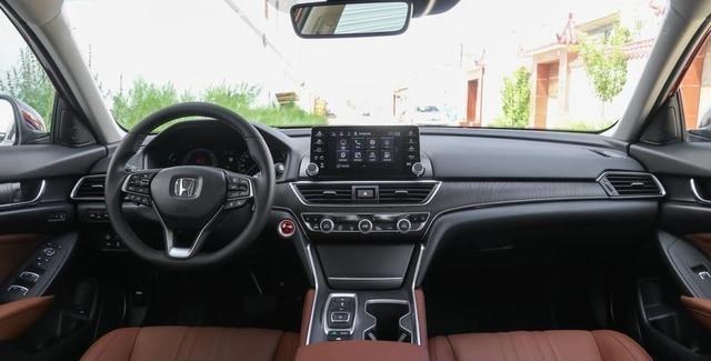 本田雅阁|本田雅阁为什么都说是好车？开十代雅阁有面子吗