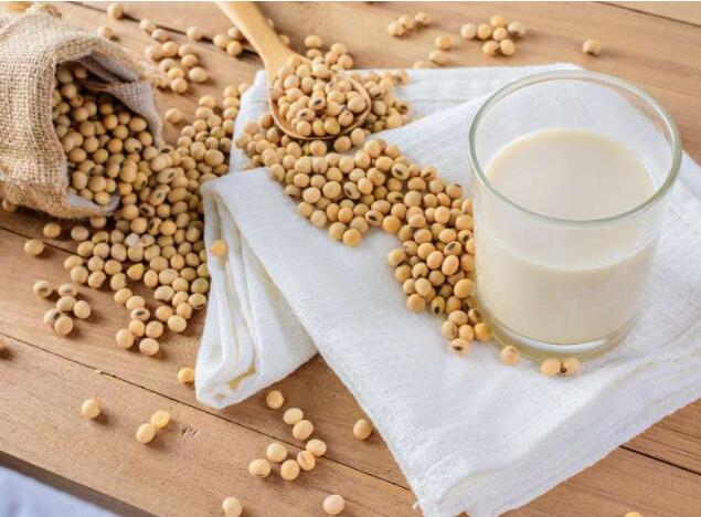 绝经|女性临近绝经，身体发出的4个信号，你了解多少，如何延缓绝经