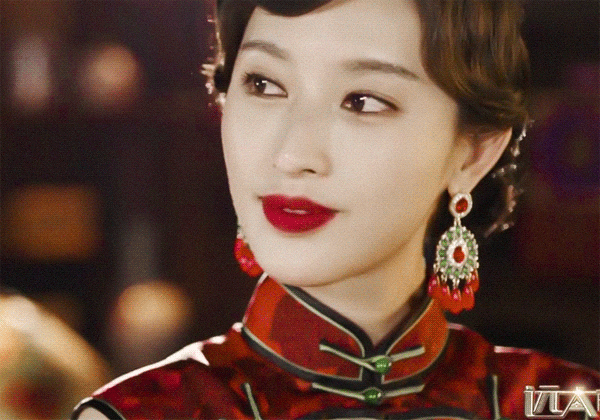 牙齿@张俪曝出的“万能”牙膏火了，李佳琦力荐，网友：又该涨价了