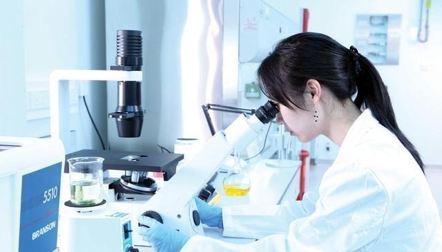 『』4个“外表光鲜”的大学专业,听起来高大上,实际上毕业难找工作