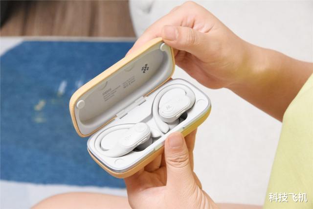 耳机|环绕重低音运动加特，突破系统障碍，DOSS T63运动耳机