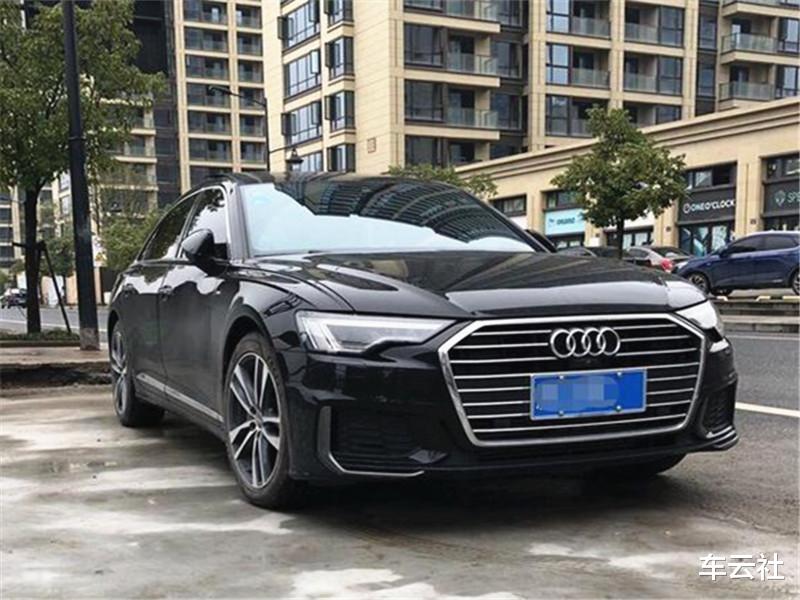 奥迪A6L|男子买37万红旗H9，故意和奥迪A6L停在一起，车主：宾利来了也得输！