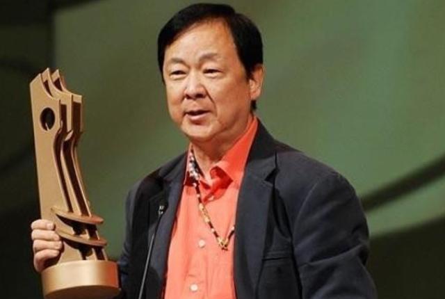 『电影』功夫巨星王羽：一代明星沦为失智老人，女儿却说：最好别清醒