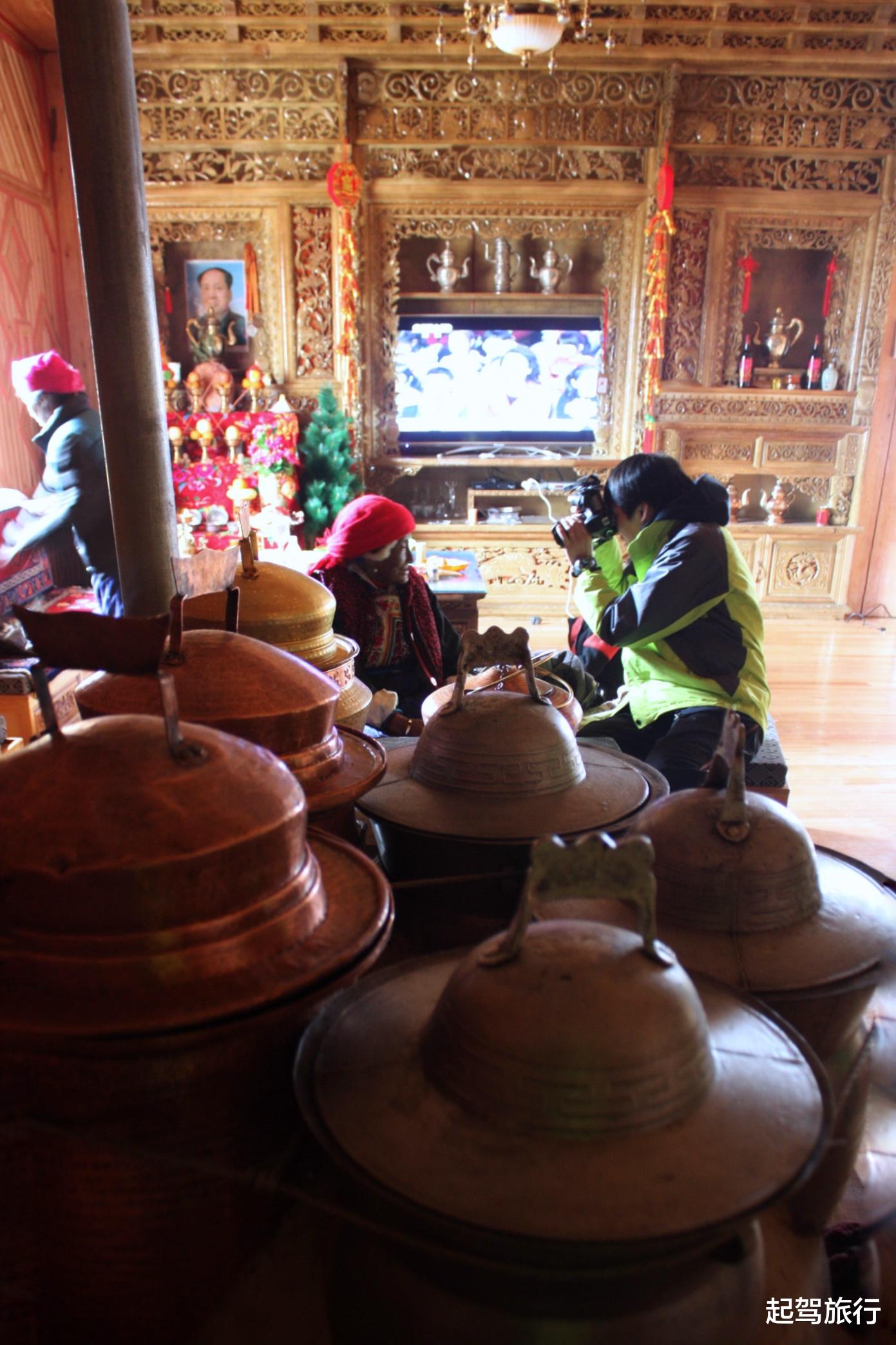 『云南』云南藏区普通藏民房子造价1000万！我们跟藏民比起来，到底谁才是穷人？