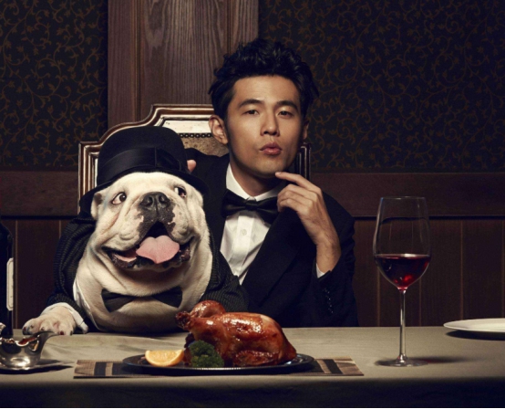 刘宪华|周杰伦在华语乐坛是什地位呢？他有什么样的魅力呢？