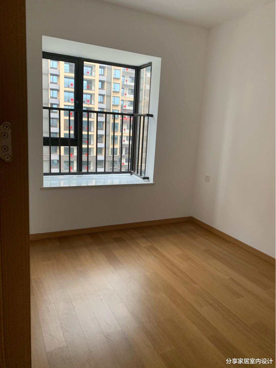 猪肝|参观朋友家刚收钥匙的精装房，效果真心漂亮，很喜欢卫生间的设计