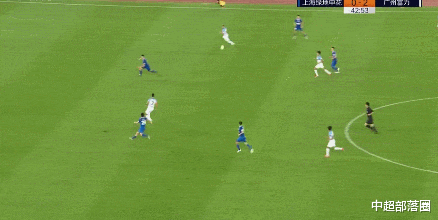 曾诚|中超弱旅踢疯了：20分钟连进3球！冯潇霆跑回不来，曾诚一脸无奈