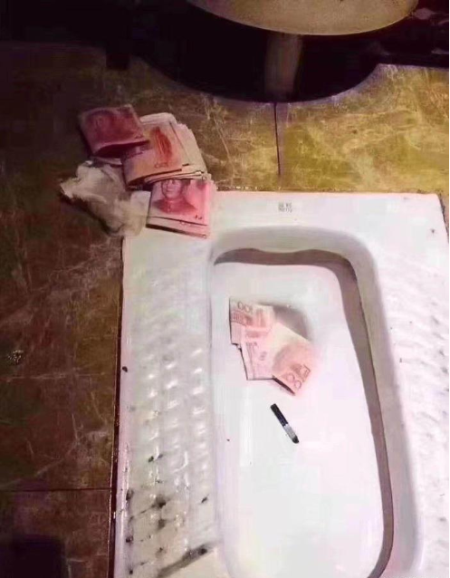 |“为什么要背叛王宝强？兄弟你睁大眼睛看看她是谁啊”哈哈哈哈哈神回复