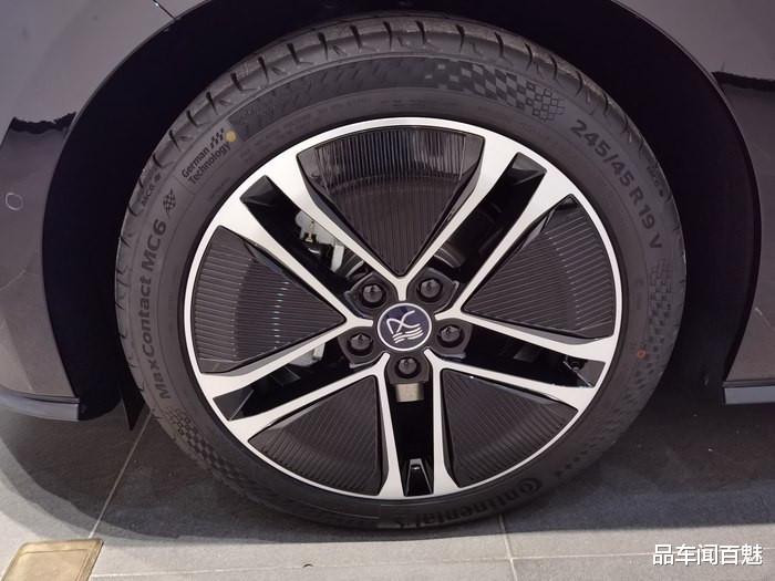 [SUV]全新国产实力派正式到店，颜值获赞，配NFC卡片钥匙，能3.9S破百