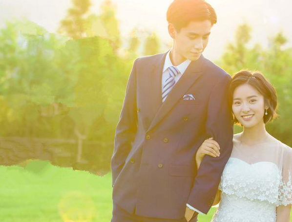 「胡一天」“从校园到婚纱”的四部甜剧，胡一天就占一部，没看真的后悔！