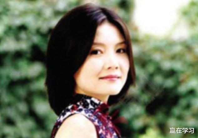 #马晓晴#11岁被导演看中，与著名导演同居多年被抛弃，今复出无人认识！