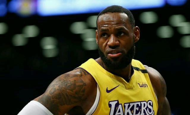 湖人队：湖人感染球员浮出水面！病毒专挑巨星下手，湖人争冠前景堪忧