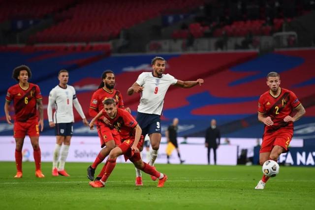 热刺|致敬穆里尼奥，热刺后防天团，欧国联一人送一个，友谊地久天长