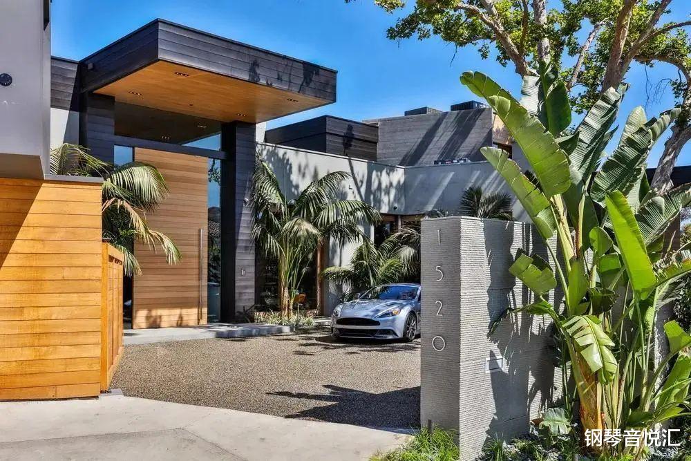 #阿依达#看了这么多场线上音乐会，你知道艺术家的家什么样子吗？