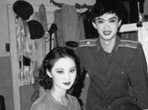 金星|她是金星的原配，颜值堪比明星，离婚时还怀着孕，如今过得怎样？