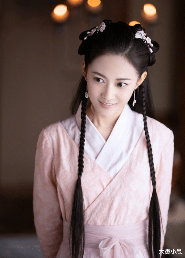 「陈钰琪」陈钰琪演“风眠晚”备受争议，见到这组定妆照后，大家都闭嘴了