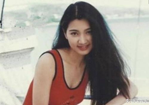 洪欣|他被叫\私生子\19年，如今终于走红，父亲却跑来相认？