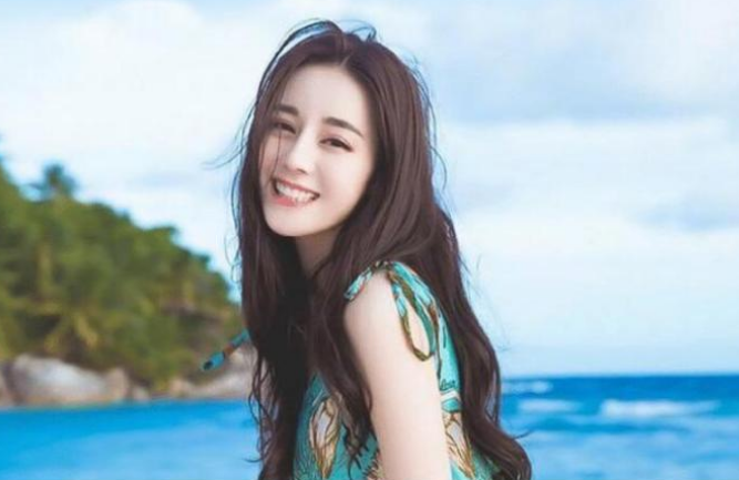 棚户区改造|精华液不是直接涂的？难怪涂了没效果，美容师教你正确涂抹手法