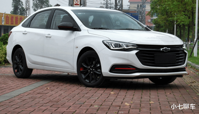 『雪佛兰』雪佛兰拿出“杀手锏”！比大众宝来时尚，百公里油耗4.7L，8.99万起