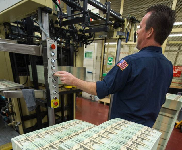 马云|马云又说中了?又一“金饭碗”或将淘汰,行业顶尖巨头濒临破产!