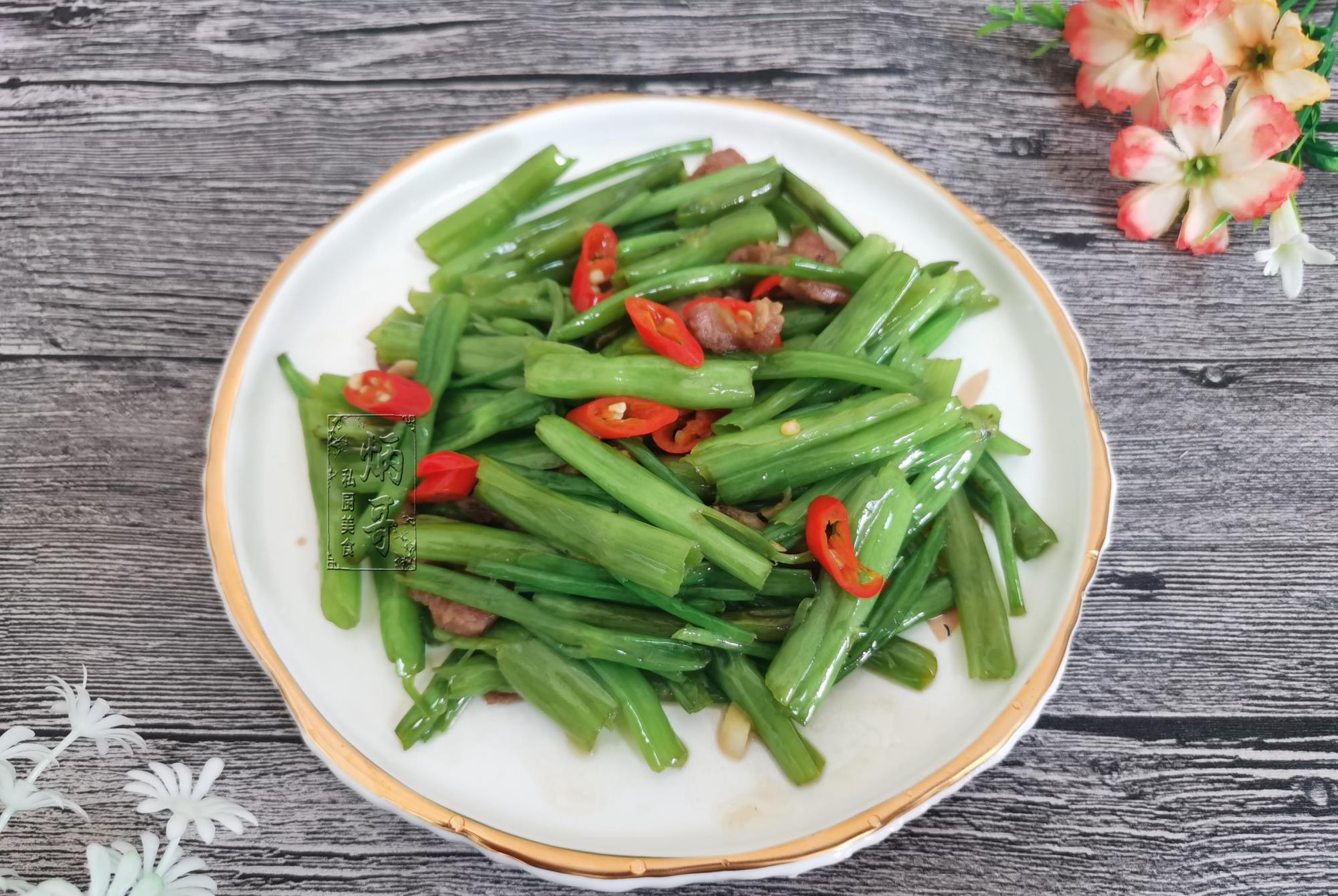 猪肉|最通便的,不是韭菜而是它!2元1大把,润肠道清宿便,小肚腩平了