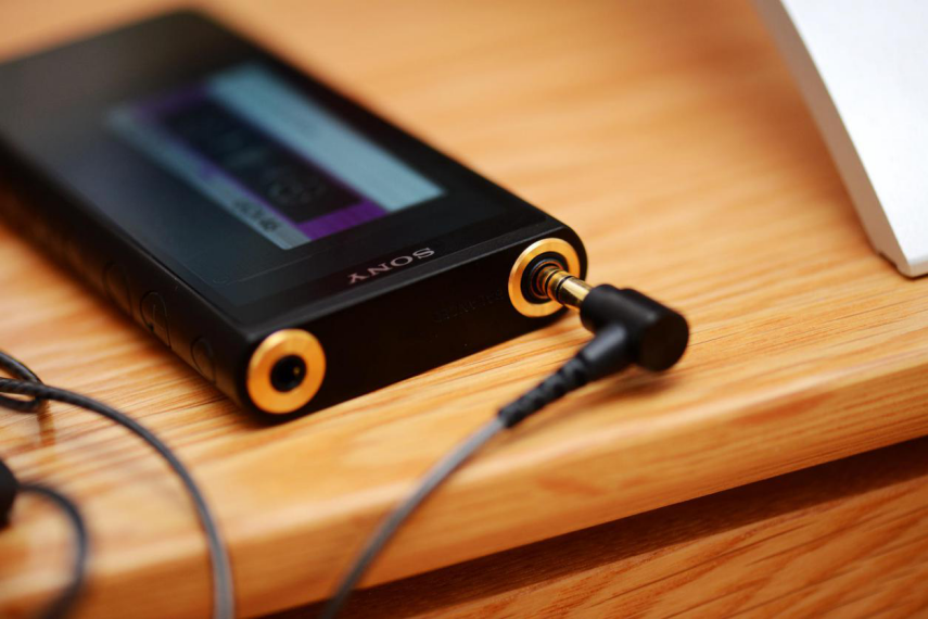 键盘|翻开流媒体时代新篇章，索尼NW-ZX505评测