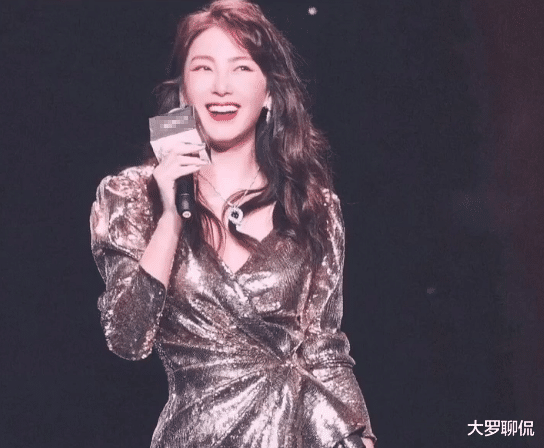 【姐姐】《乘风破浪》姐姐们疯狂提要求，只有一人安分录节目，能火是应该的