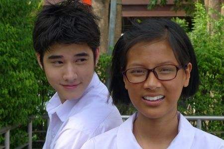 「布恩」记得《初恋》中的小水吗?抛弃清纯形象挑战“灯泡裙”,简直美到犯规