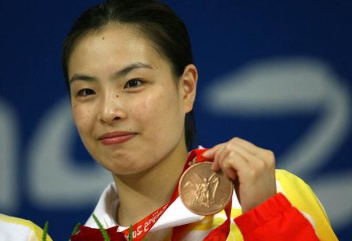 #吴敏霞#跳水皇后吴敏霞近况：瘦的\皮包骨\令人心疼，病情已瞒不住了