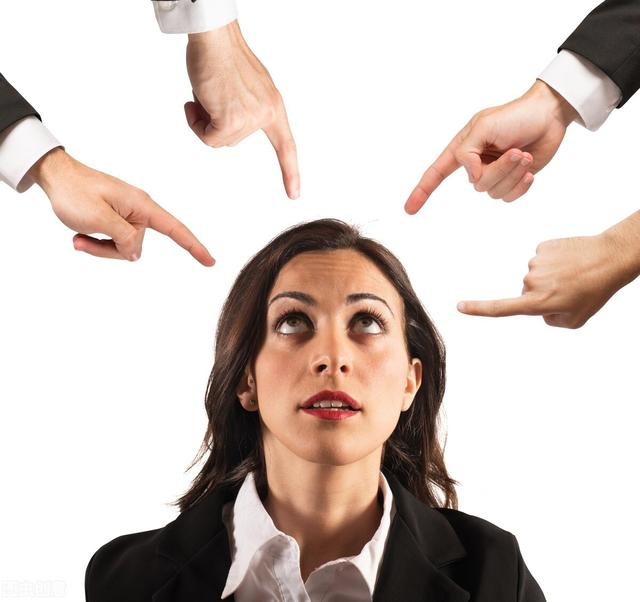 |职场｜碰到老掉链子的同事怎么办？