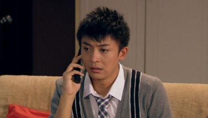 爱情公寓|爱情公寓11年后，张伟娶了小燕子，陈赫有了女儿，他离世6年了