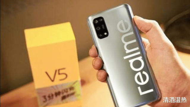 razr|目前1500元上下的备用机,最好是次旗舰,下面给题主推荐几款。