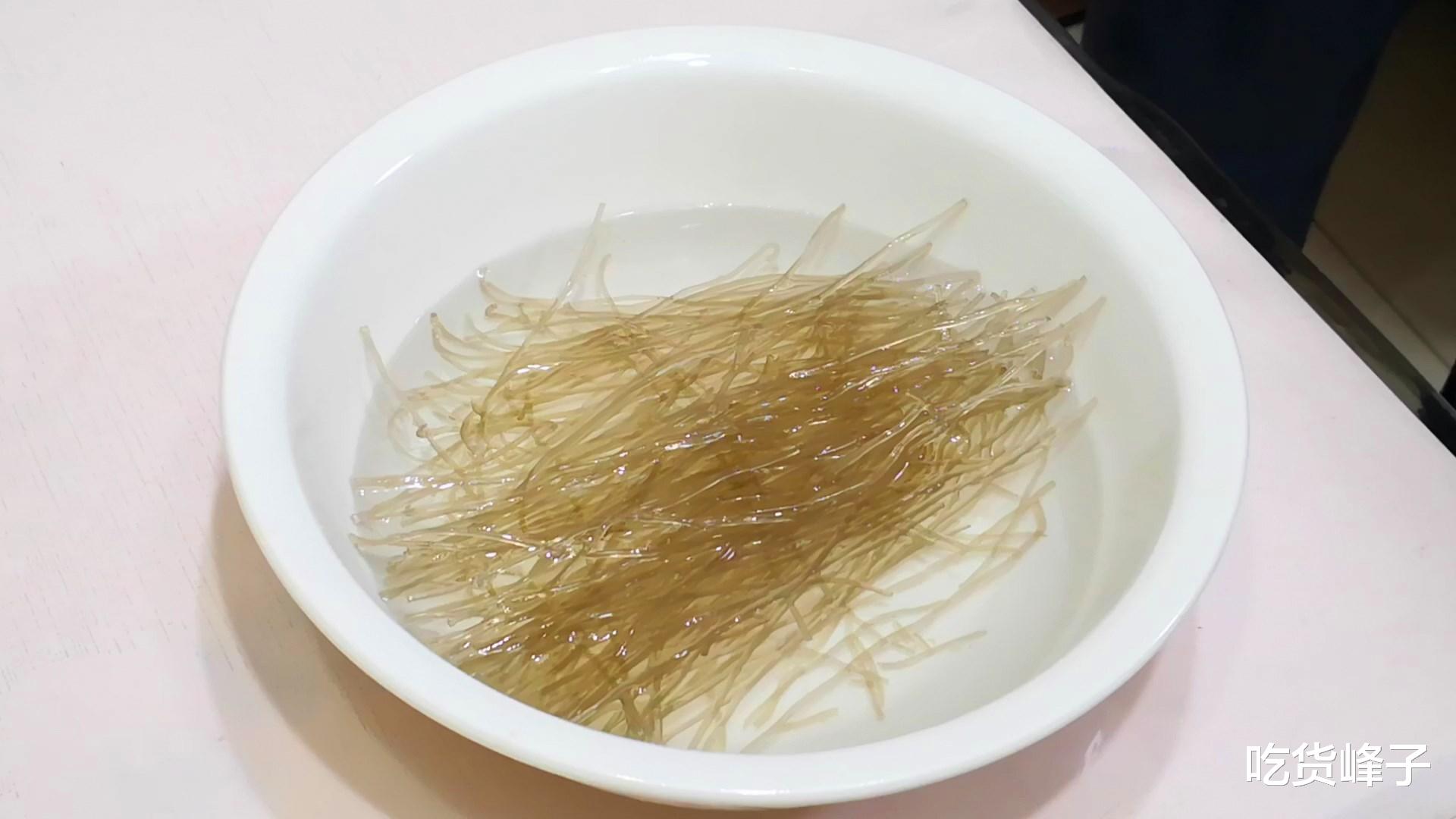 白菜|天冷，多用它和大虾炖着吃，对肠胃特别好，5毛一斤吃得起， 特香！