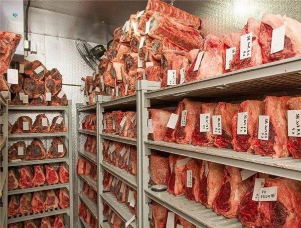 #牛肉#同样是牛肉,为什么中国的普通牛肉不能煎牛排,外国的牛肉就可以