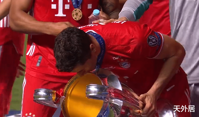 欧冠|欧冠决赛MVP诞生！又一人生赢家24岁20冠，拜仁最遗憾的人是他