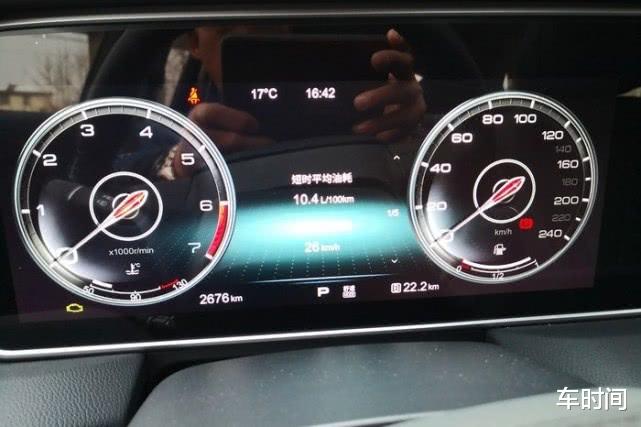 『日产逍客』27.8万喜提红旗HS5顶配，3000公里后，车主：憋了一肚子话想说