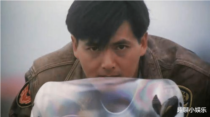 [信仰]一首火了整整32年的歌曲，歌词中没有一个爱字，引发了无数人共鸣