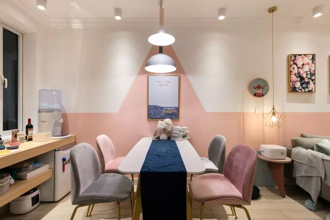 『』90后妹子买下60㎡老破小，重新布局，变身时尚单身公寓！太温馨了