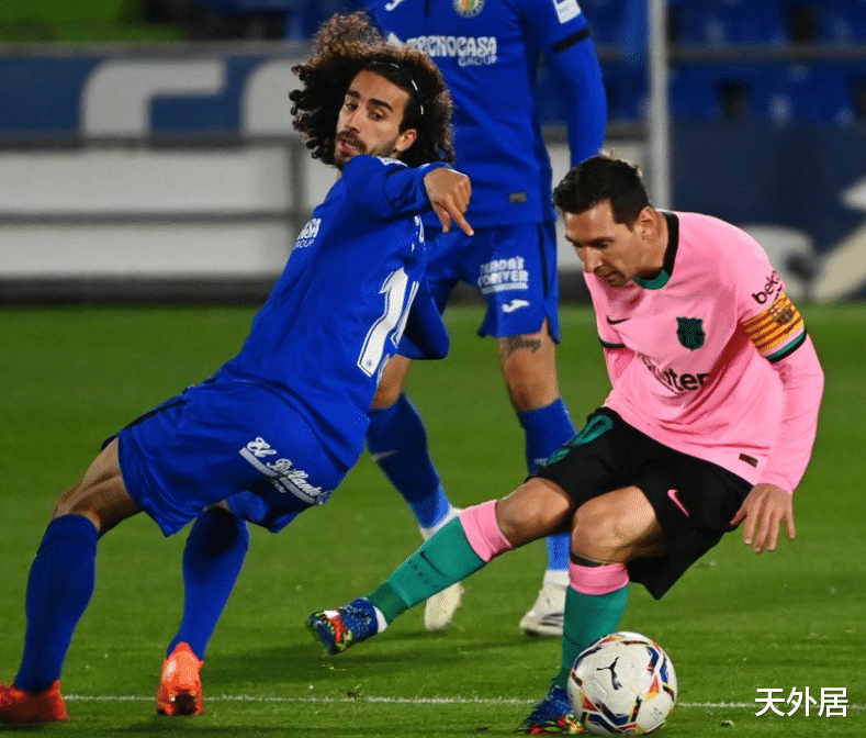 巴塞罗那|又一场0-1大冷！西甲全乱了：梅西接受首败，皇马巴萨集体掉队