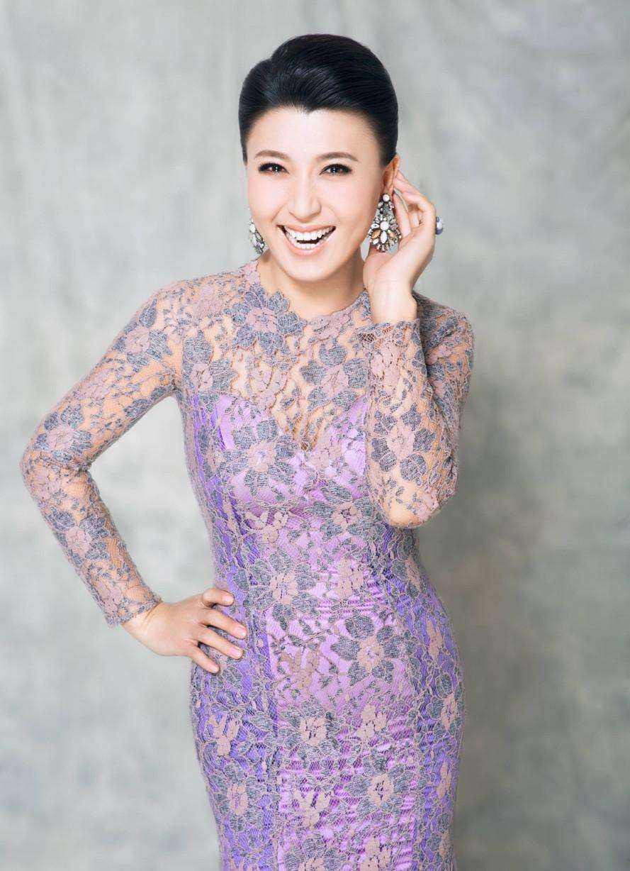 春晚|她7次上春晚，却拒绝为儿子铺路，儿子演“傻子”火后才自报家门