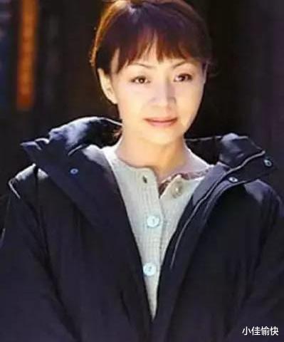 宋丹丹|离婚后想要自杀,突然来电:你先别死了,先到我家来擦地吧