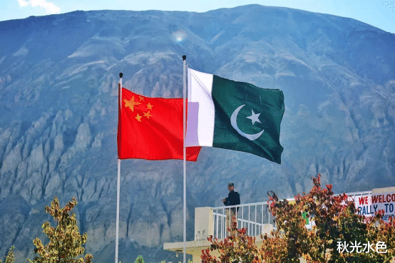 印度|巴铁已被逼至绝境,直接亮出“杀手锏”,数万印度大军慌忙后撤