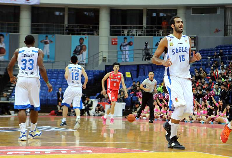 新疆男篮：新疆花费2000万元引入的国手后卫，本赛季或迎来大爆发！