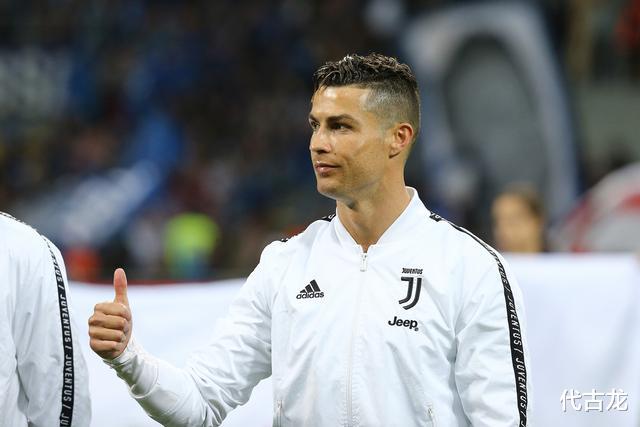 #尤文图斯#尤文全队减薪4个月,C罗跟椰子起带头作用,梅西不接受7成降薪