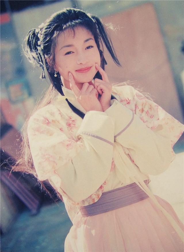 「小龙女」《神雕侠侣》杨过和小龙女各自爱的另有其人！细思极其恐密