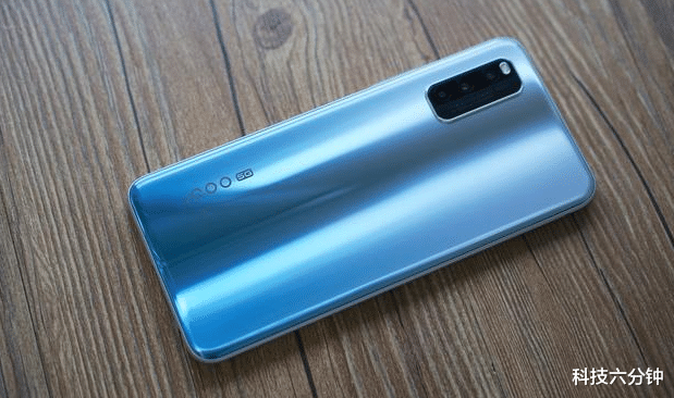 iqoo■6.18最值得入手的四款手机，都是高配低价，还能越级挑战旗舰