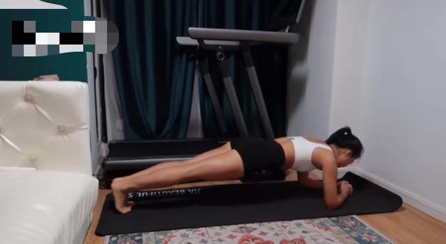 健身达人|31岁女中医，被称为“中国真人版春丽”，这样的腹肌你也可以有！