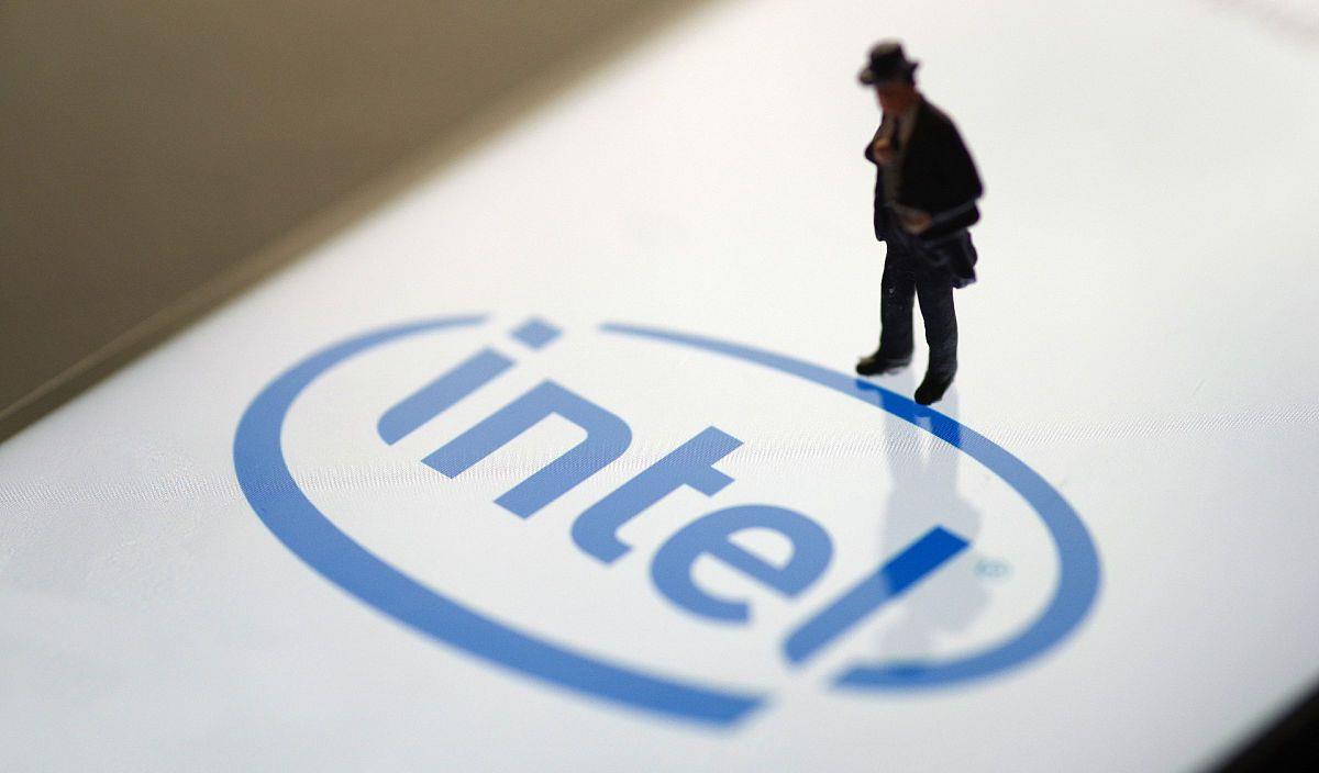 英特尔|英特尔14nm工艺一用就是5年!为什么坚持不用台积电的7nm工艺?