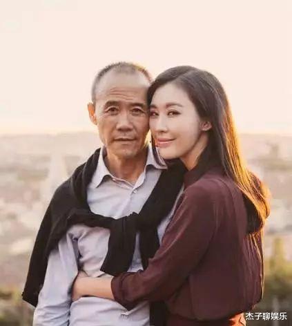 田朴珺|该散场的终会散场？40岁的田朴珺，当年是如何搞上69岁王石的